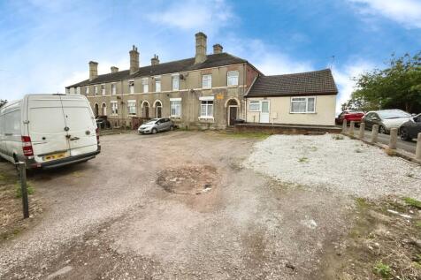 Dyke Street, Staffordshire ST1 4 bed end of terrace house for sale