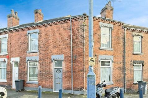 Portland Street, Staffordshire ST1 2 bed terraced house for sale