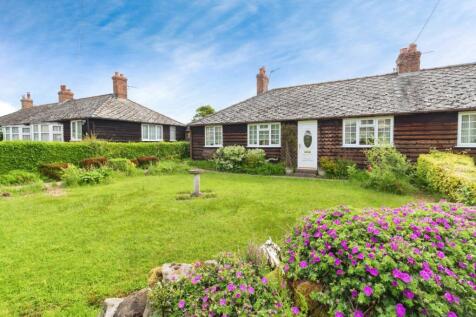 The Bungalows, Staffordshire ST20 2 bed bungalow for sale