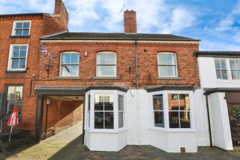 High Street, Stafford ST21 2 bed end of terrace house for sale