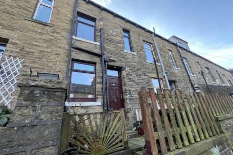 Eton Terrace, West Yorkshire HX7 3 bed terraced house for sale