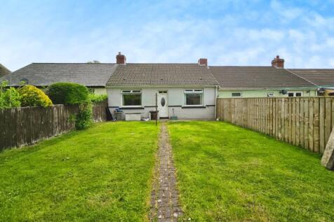 3 bedroom bungalow for sale