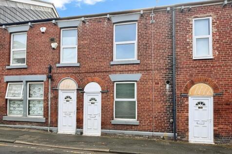 Reynold Street, Greater Manchester SK14 2 bed terraced house for sale