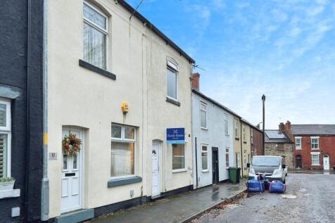 Townend Street, Greater Manchester SK14 2 bed terraced house for sale