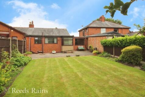 Croston Road, Leyland PR26 3 bed bungalow for sale