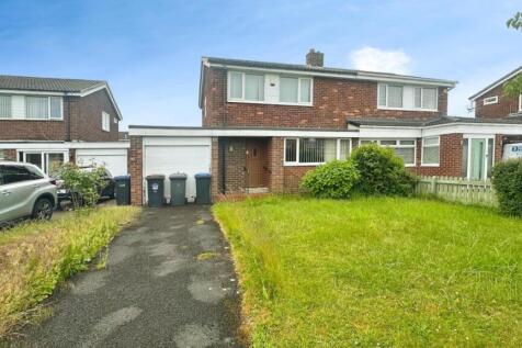 Coldstream, Chester Le Street DH2 3 bed semi