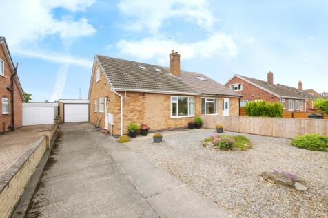 Abelton Grove, York YO32 3 bed bungalow for sale