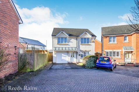 Plantation Close, Chorley PR7 4 bed detached house for sale