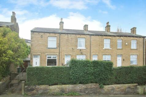 Commonside, West Yorkshire WF17 2 bed terraced house for sale