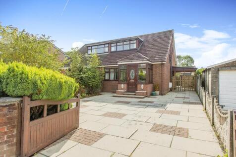 Paddock Rise, Greater Manchester WN6 3 bed semi