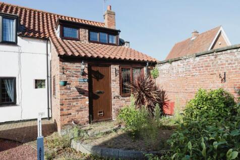 Sheffield Road, Worksop S81 2 bed end of terrace house for sale