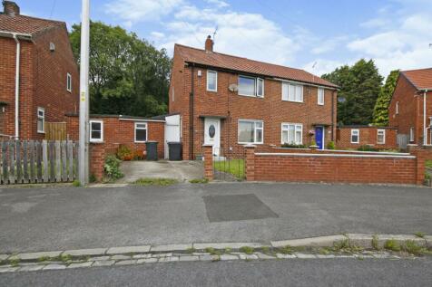 2 bedroom semi-detached house for sale