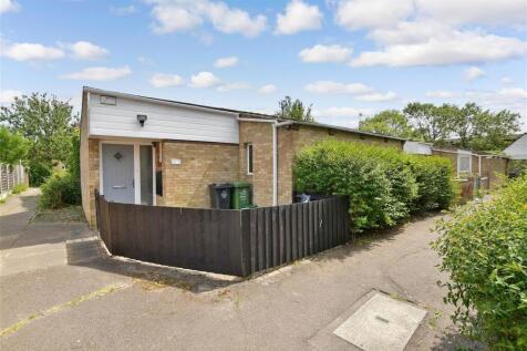 3 bedroom semi-detached bungalow for sale