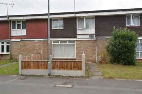 Belstedes, Basildon, Essex 4 bed terraced house for sale