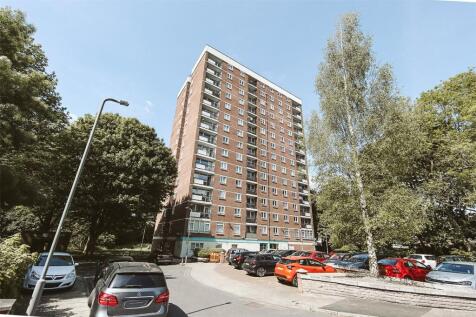 Dealcroft, Woolton, Liverpool... 2 bed apartment for sale