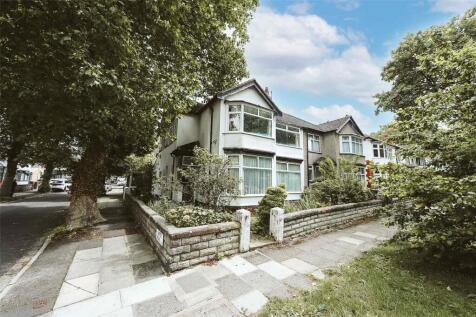 Allerton Drive, Liverpool... 5 bed semi
