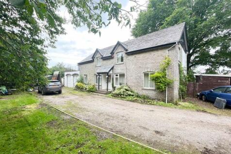 Treguff Cottage, Treguff, The Vale of... 5 bed detached house for sale