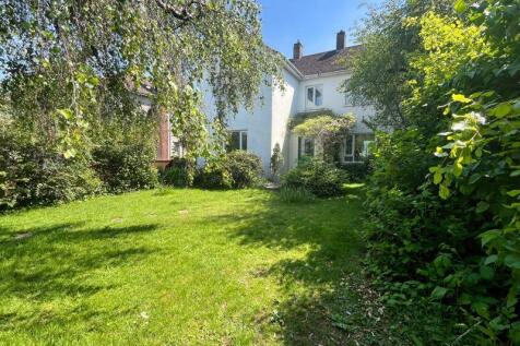 Highways, 59 Broadway, Llanblethian... 4 bed detached house for sale