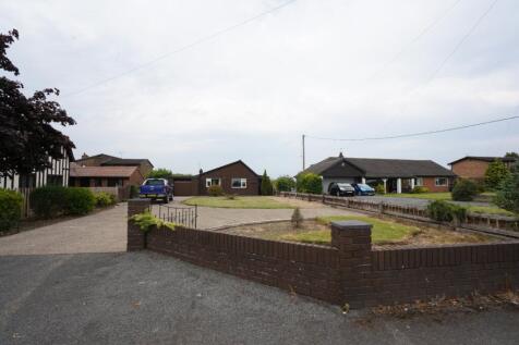 Rossett Road, Rossett LL12 2 bed bungalow for sale