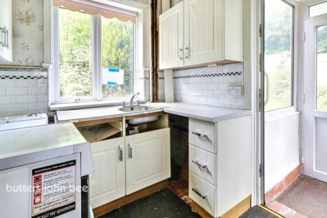 2 bedroom detached house for sale