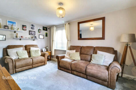 5 bedroom town house for sale