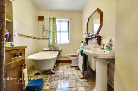 Jacqueline Street, Tunstall... 3 bed detached house for sale
