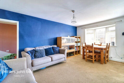 3 bedroom semi-detached bungalow for sale