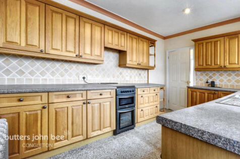 Greenway, Congleton, CW12 2 bed bungalow for sale