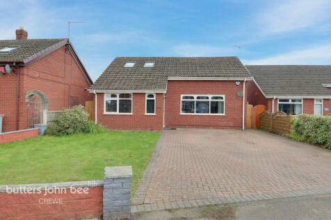 4 bedroom detached bungalow for sale