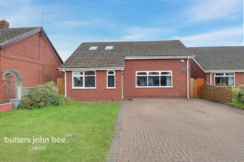 4 bedroom detached bungalow for sale