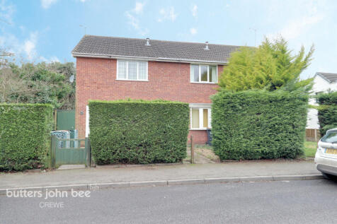 Mablins Lane, Crewe 2 bed terraced house for sale