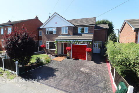 Osborne Grove, Crewe 4 bed detached house for sale