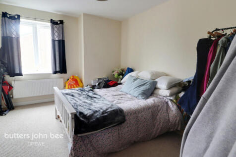 Springfield Drive, Crewe 2 bed apartment for sale