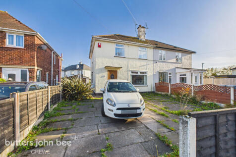 2 bedroom semi-detached house for sale