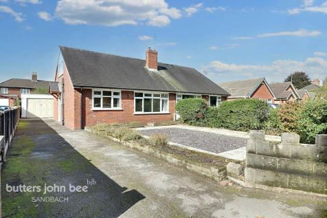 2 bedroom semi-detached bungalow for sale