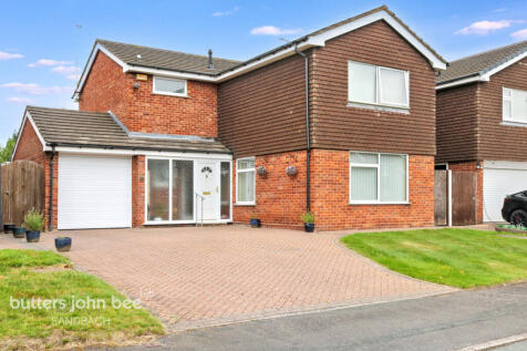 Fields Drive, Sandbach 4 bed detached house for sale