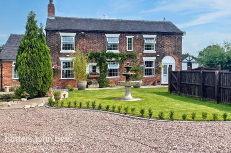 Hassall Green, Sandbach 4 bed cottage for sale