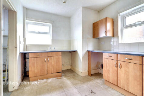 William Road, Kidsgrove, ST7 4BT 2 bed semi
