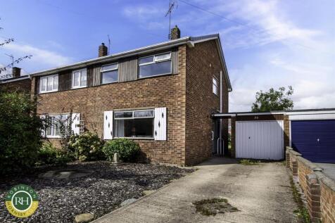 Riverhead, Sprotbrough, Doncaster 3 bed semi