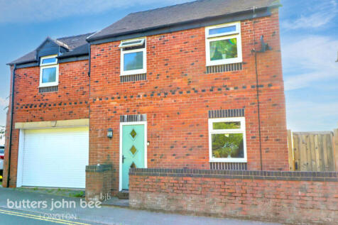 High Street, Kingsley 3 bed detached house for sale