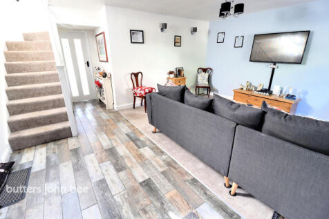 High Street, Kingsley 3 bed detached house for sale