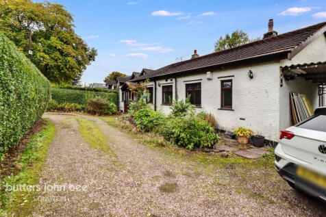 3 bedroom detached bungalow for sale