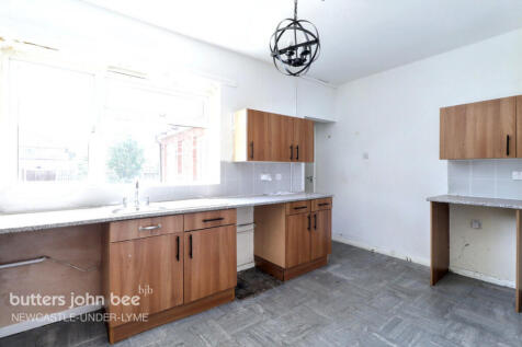 Hassam Avenue, Newcastle 2 bed terraced house for sale