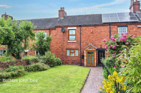 Park Terrace, Newcastle 2 bed cottage for sale