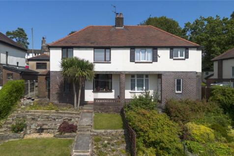 Whitworth Road, Rochdale OL12 3 bed semi