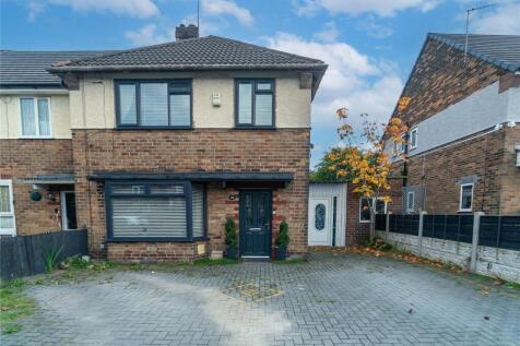 Hollowspell, Greater Manchester OL12 3 bed semi