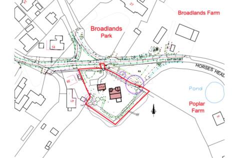 Horses Head, Norwich NR13 2 bed property with land for sale