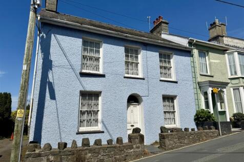 Hill Street, New Quay 3 bed house for sale