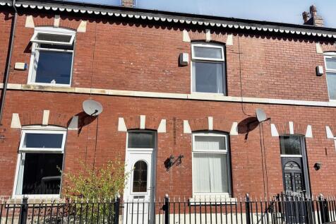 Schofield Street, Manchester M26 2 bed terraced house for sale