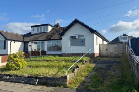 2 bedroom semi-detached bungalow for sale